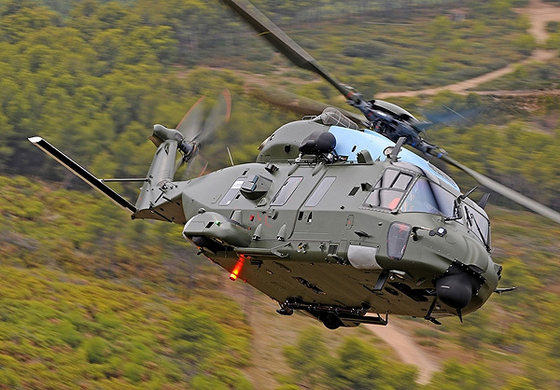 серийный вертолет NH-90