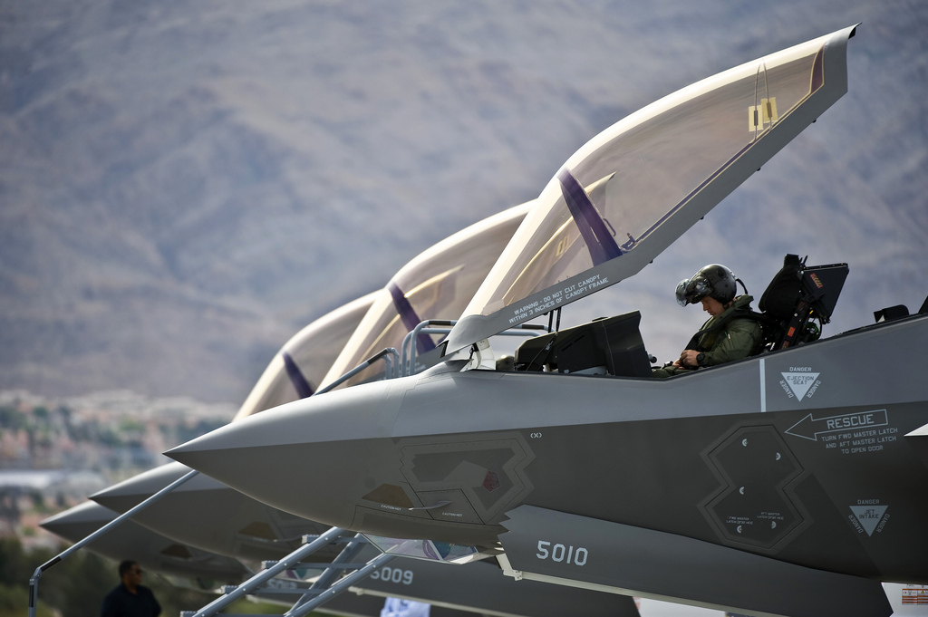 истребитель F-35