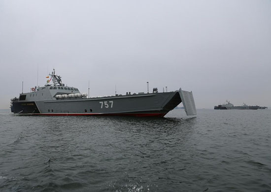 Балтий
