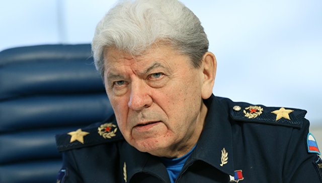 Эксперт