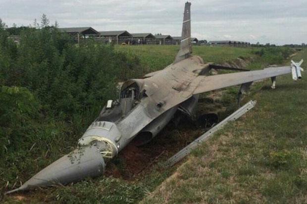 F-16