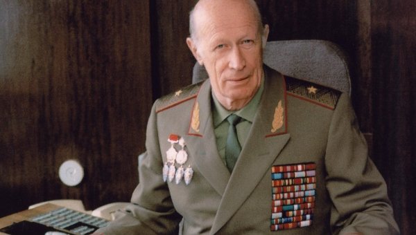 Юри