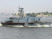 Ракетный катер на подводных крыльях ”Карачаево-Черкесия” во время участия в параде по случаю Дня ВМФ России в Астрахани.